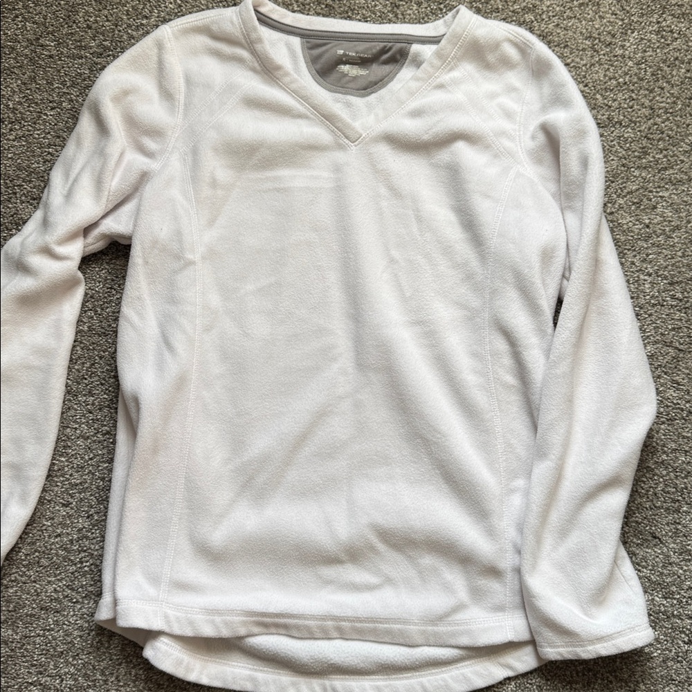 Tek Gear White V-Neck Sweatshirt